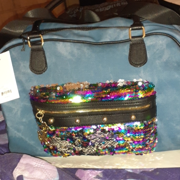 Juicy Couture Handbags - NWT Juicy Couture Travel Bag or Purse